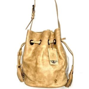 Oak River “Correa” Bucket Bag